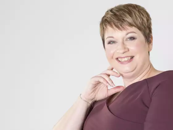 Sarah Newton,
Health & Wellness, Parenting
Expert at 경계를 넘어서는 양육